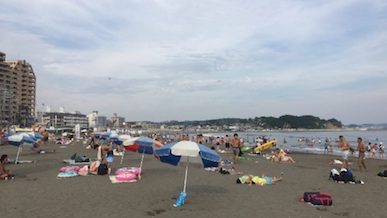 enoshima beach