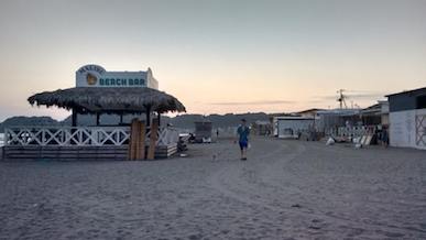 kamakura beach